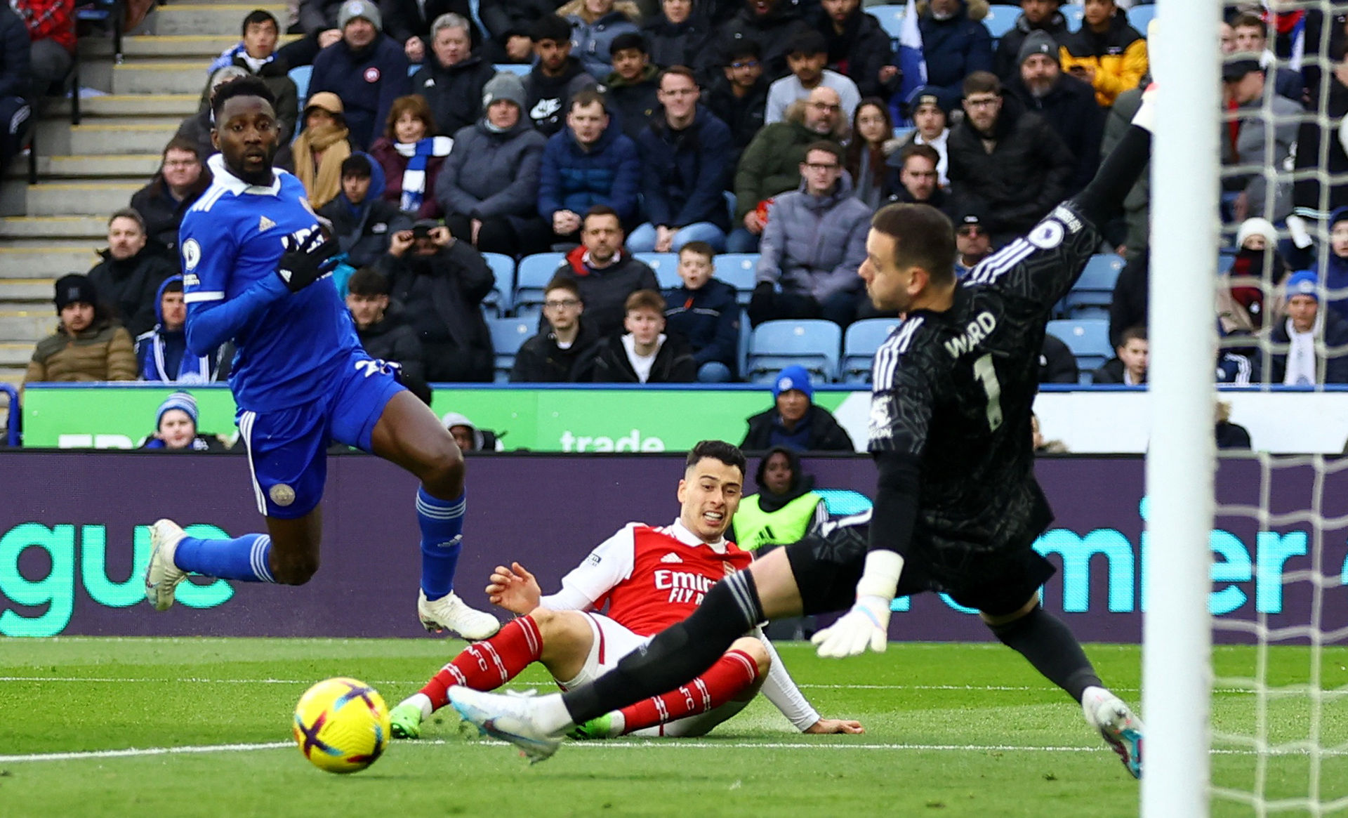 后的空位利 后的空位利